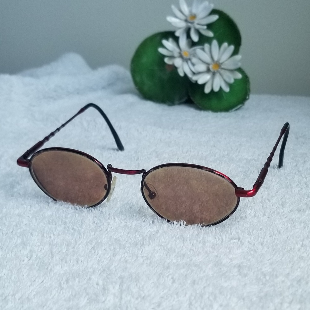 Super Awesome Red Italian Rx Glasses by Eyetel - Picture 1 of 7